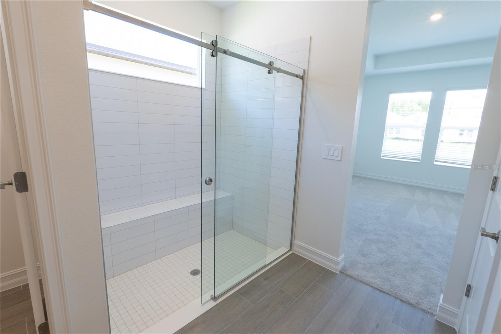 PEARL ESTATES - Residential Lease