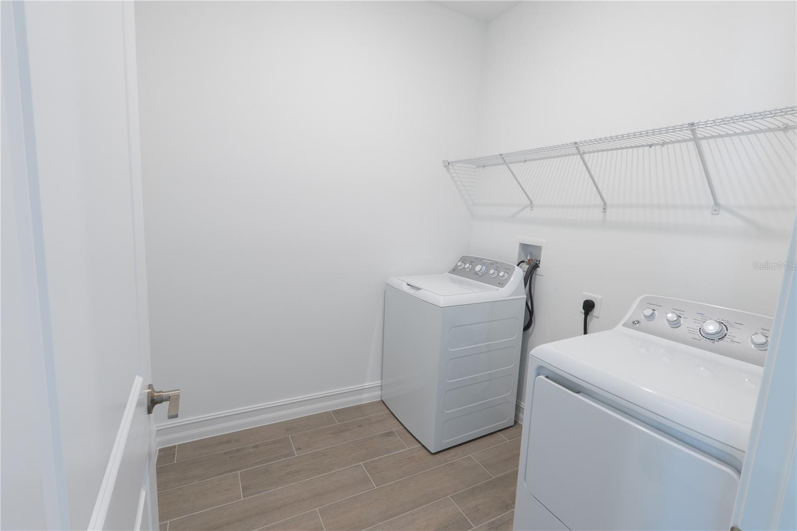 PEARL ESTATES - Residential Lease