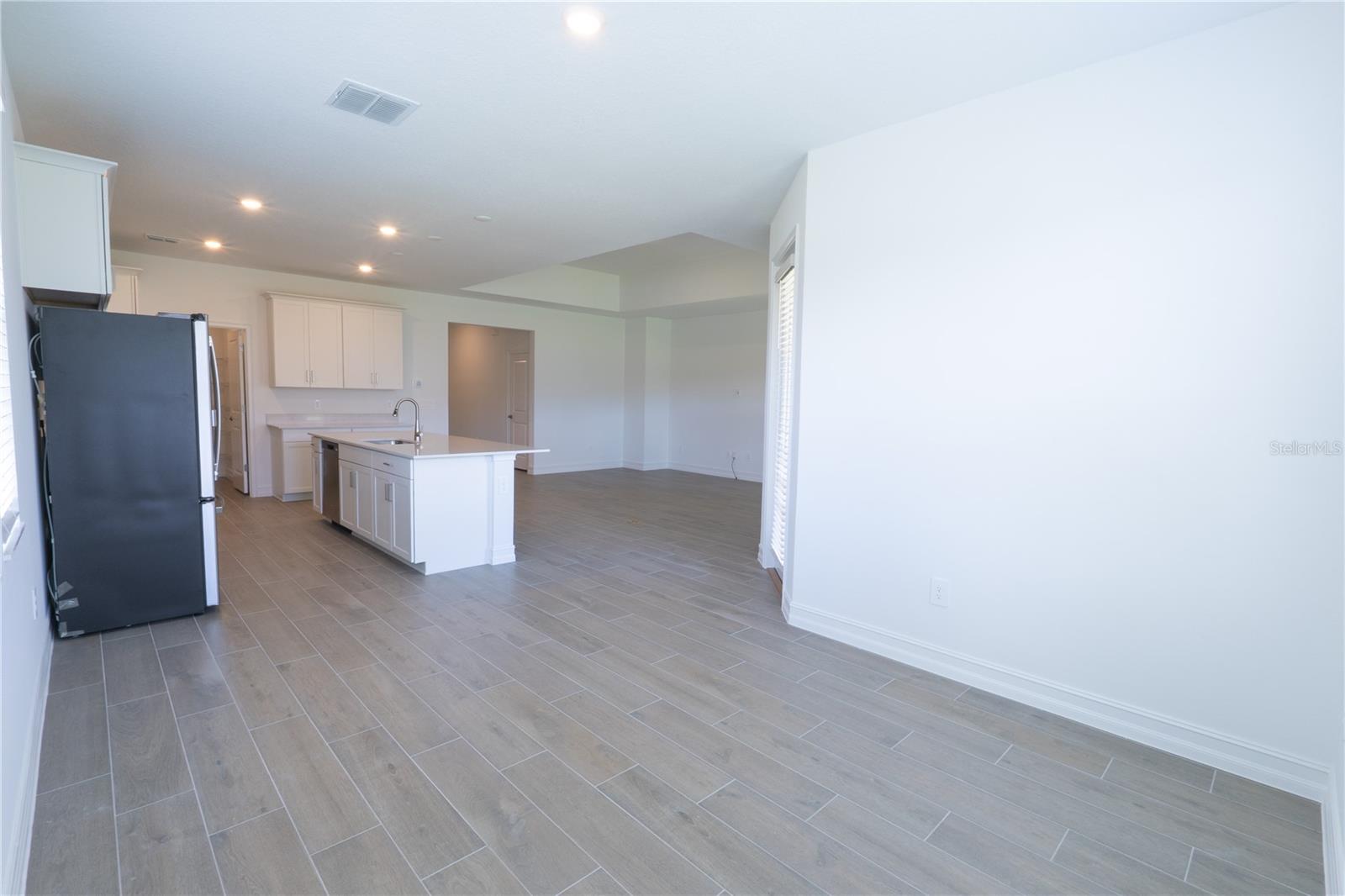 PEARL ESTATES - Residential Lease