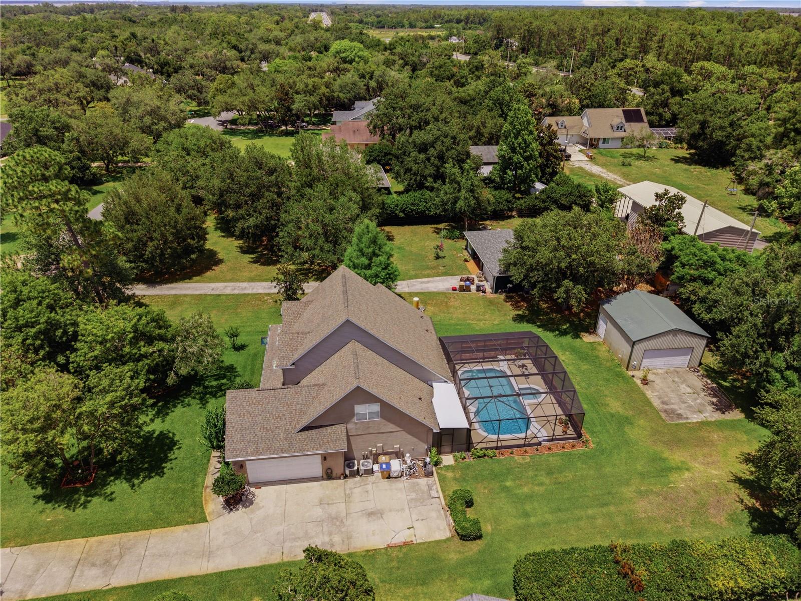RUNNYMEDE NORTH HALF TOWN OF - Residential