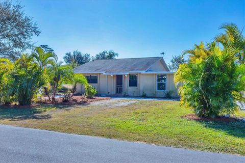 Photo of 831 E 1st Street, Englewood, FL 34223 (MLS # D6144938)