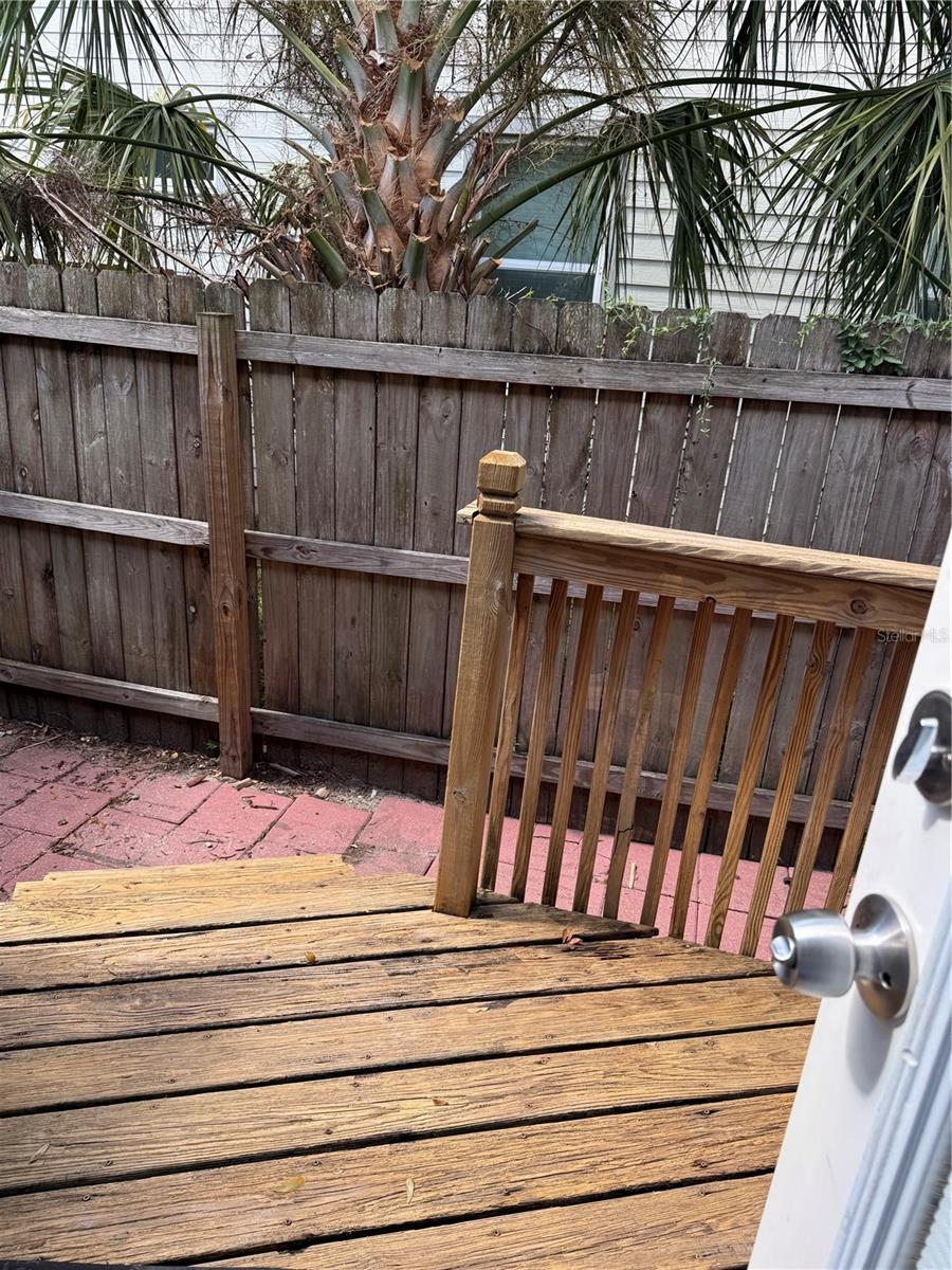 DIXIELAND REV - Residential