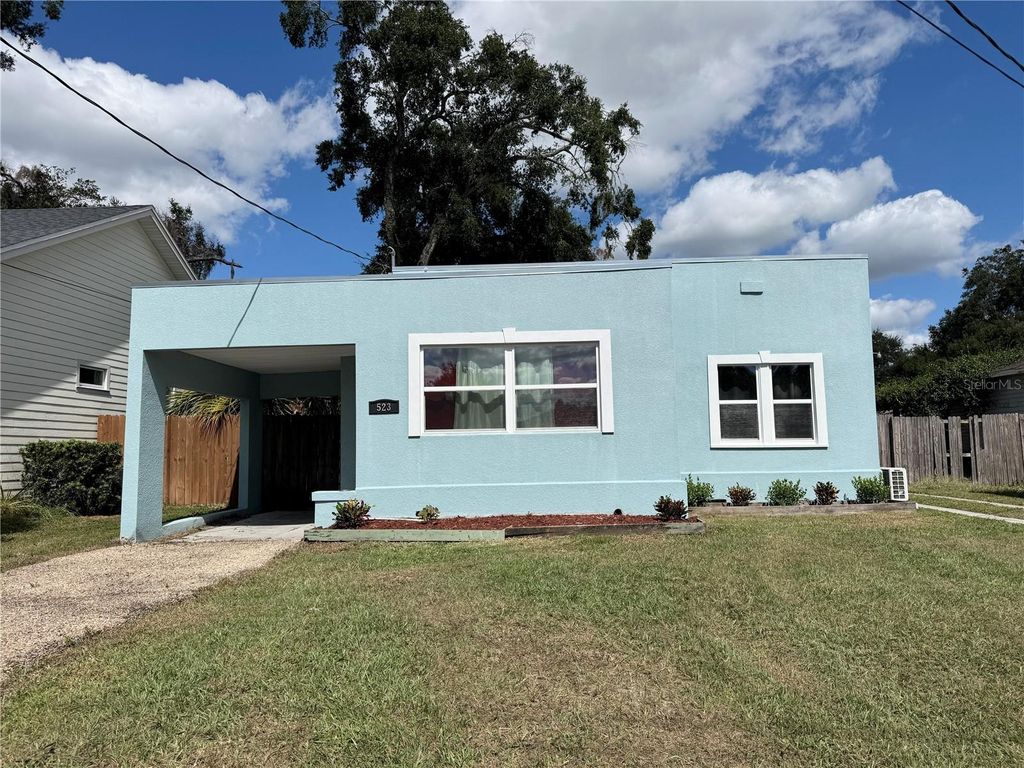 Photo of 523 W Hancock Street, Lakeland, FL 33803 (MLS # L4956693)