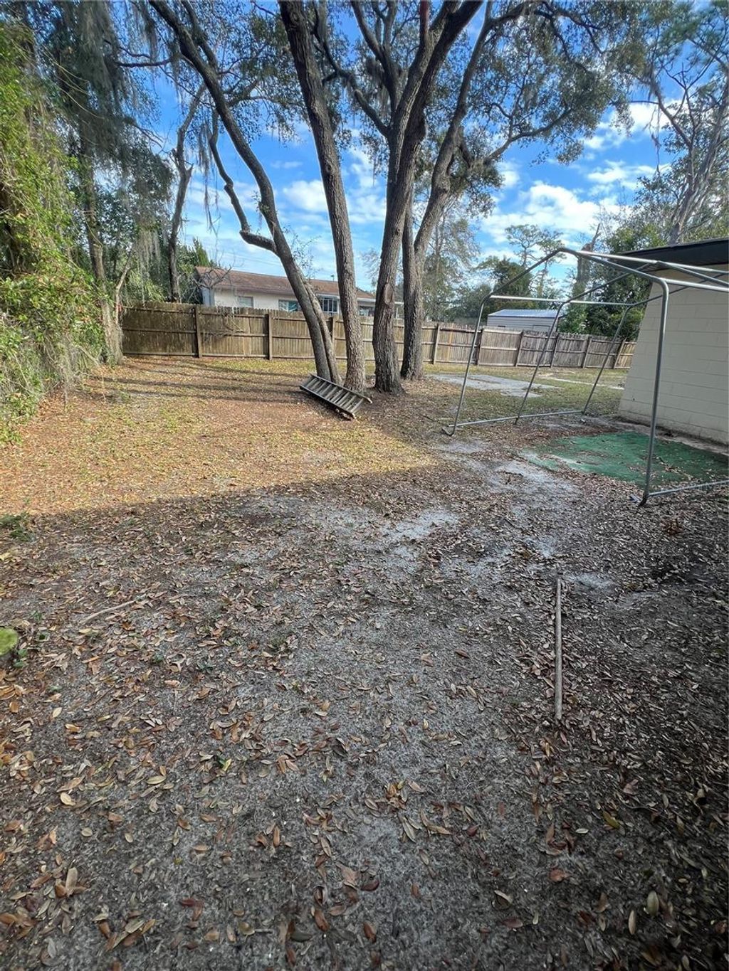 Photo of 935 NE 5th Terrace, Crystal River, FL 34428 (MLS # W7883396)