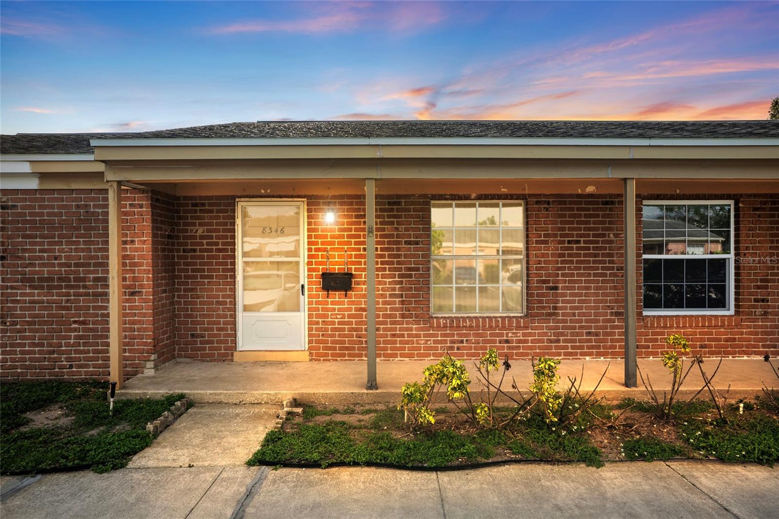 8346 10TH WAY N