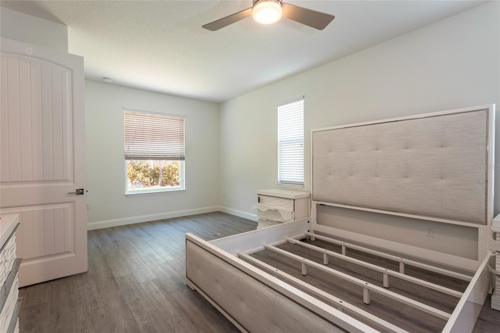 6 ZAMIA PLACE