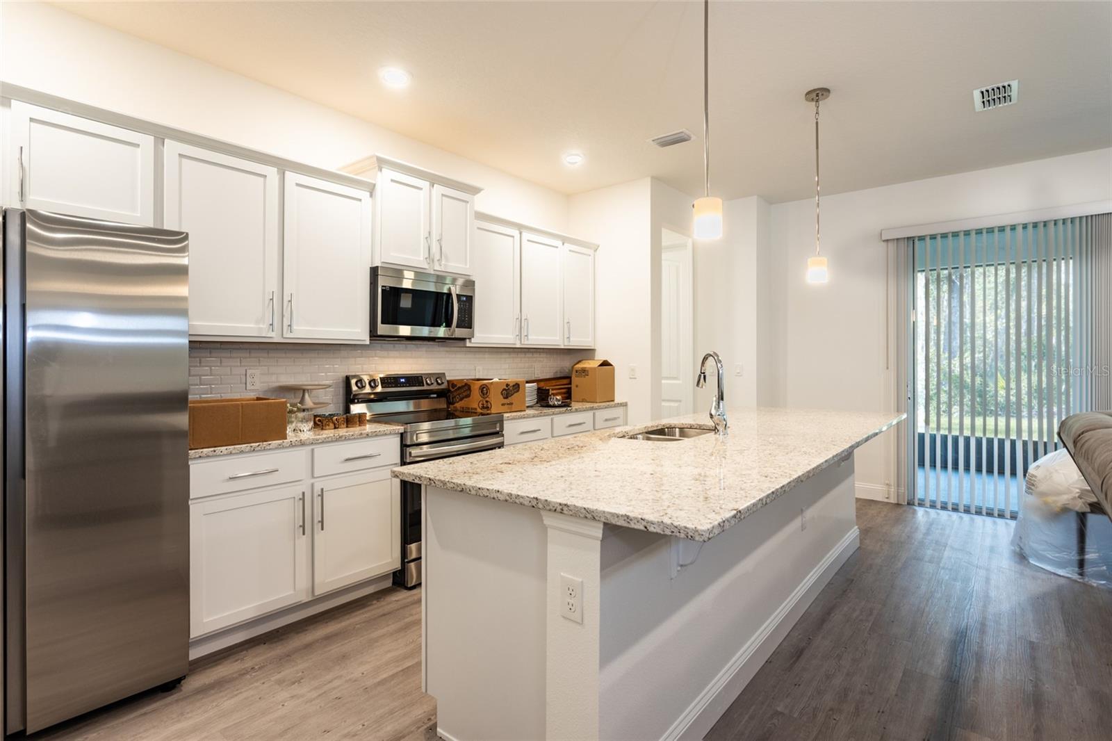 6 ZAMIA PLACE