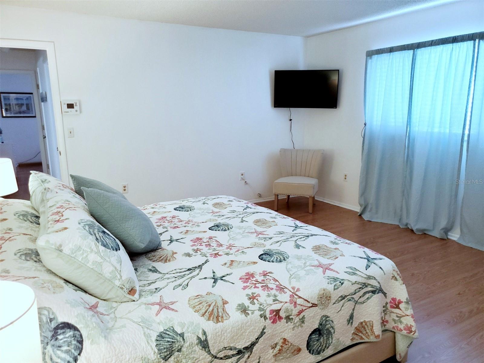 PINE LAKES - Residential Lease