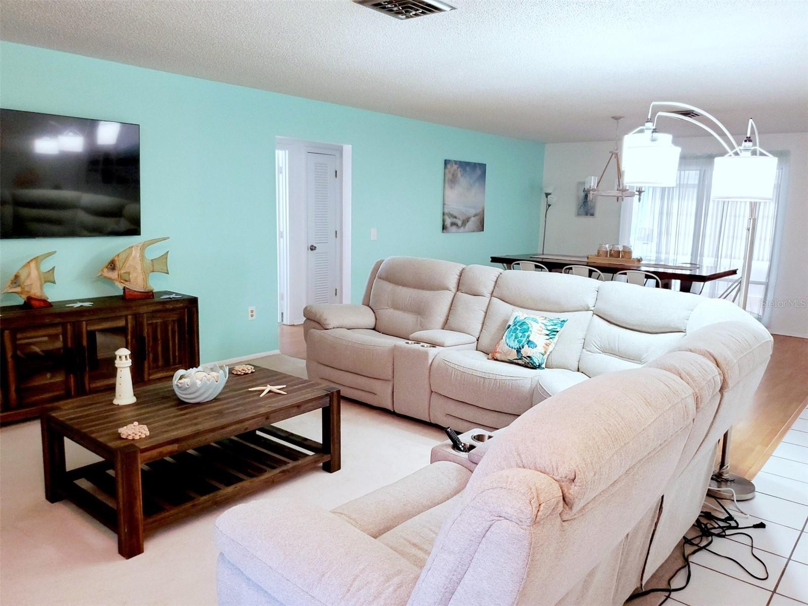 PINE LAKES - Residential Lease