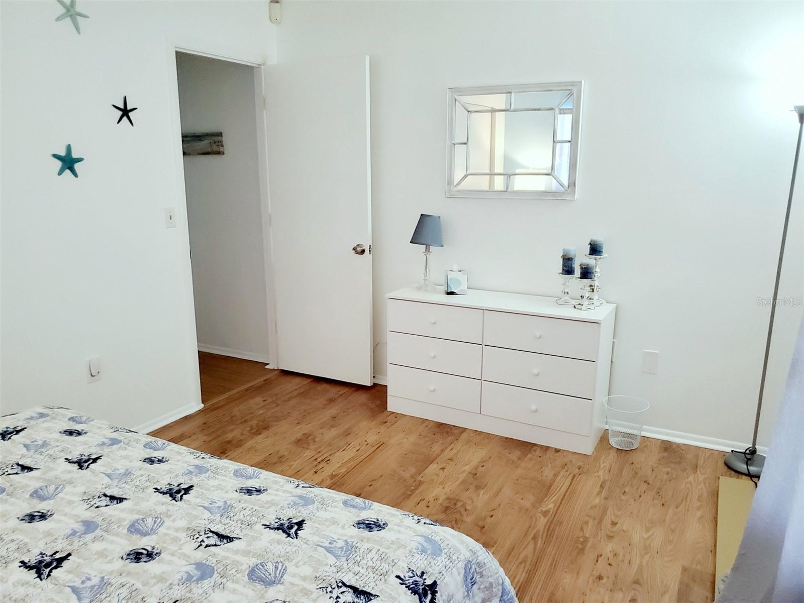 PINE LAKES - Residential Lease