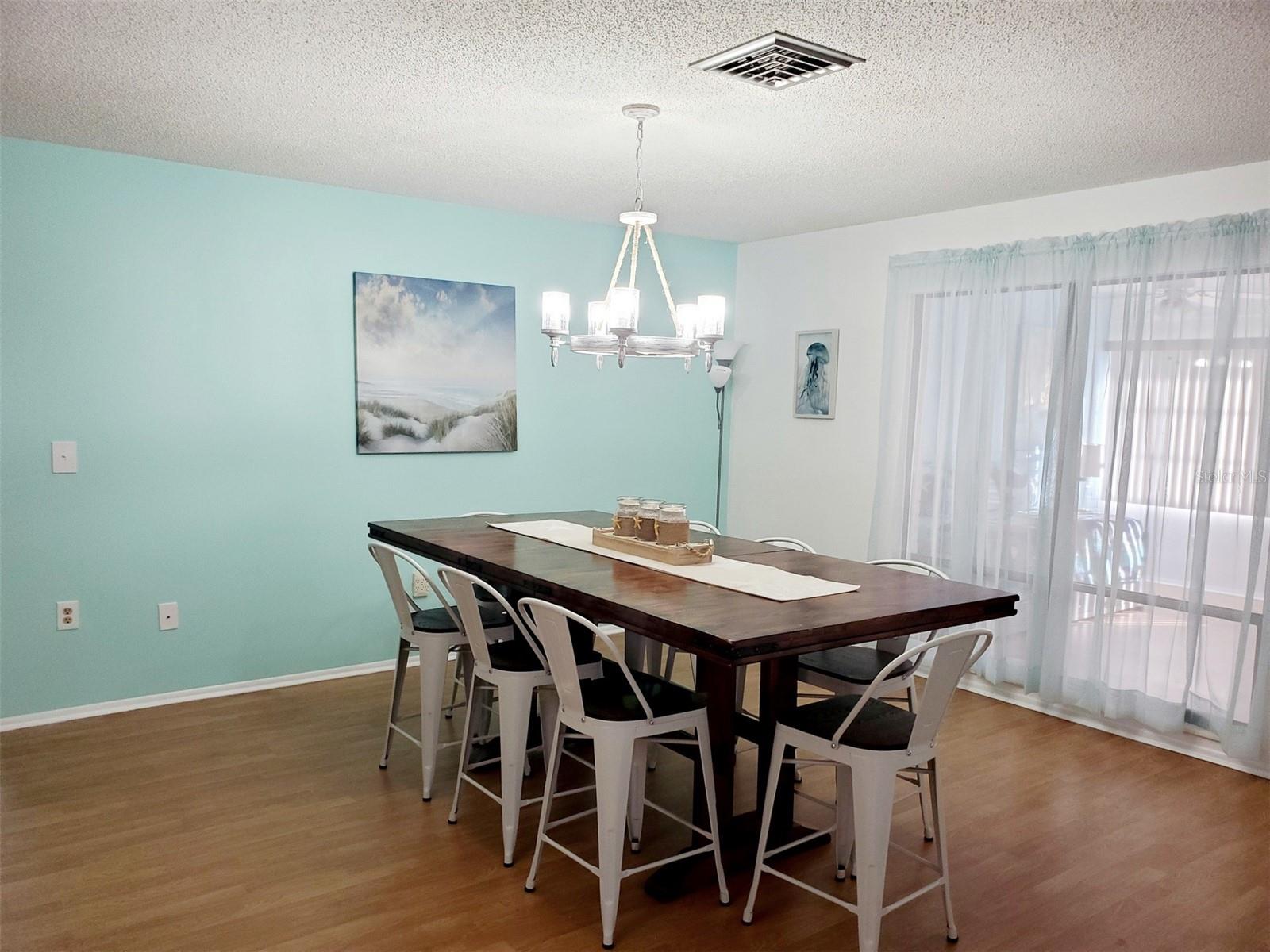 PINE LAKES - Residential Lease