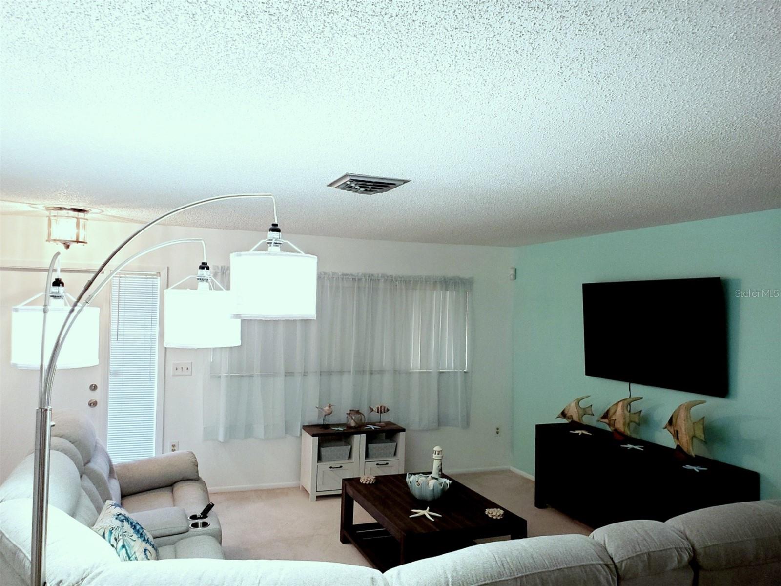 PINE LAKES - Residential Lease