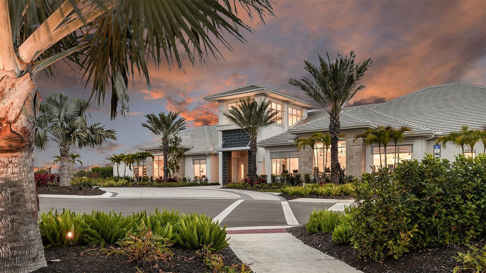 ESPLANADE AT WIREGRASS RANCH - Residential