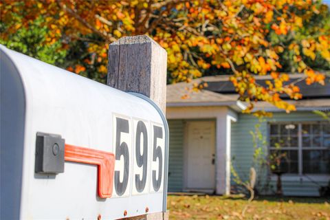 A home in EUSTIS