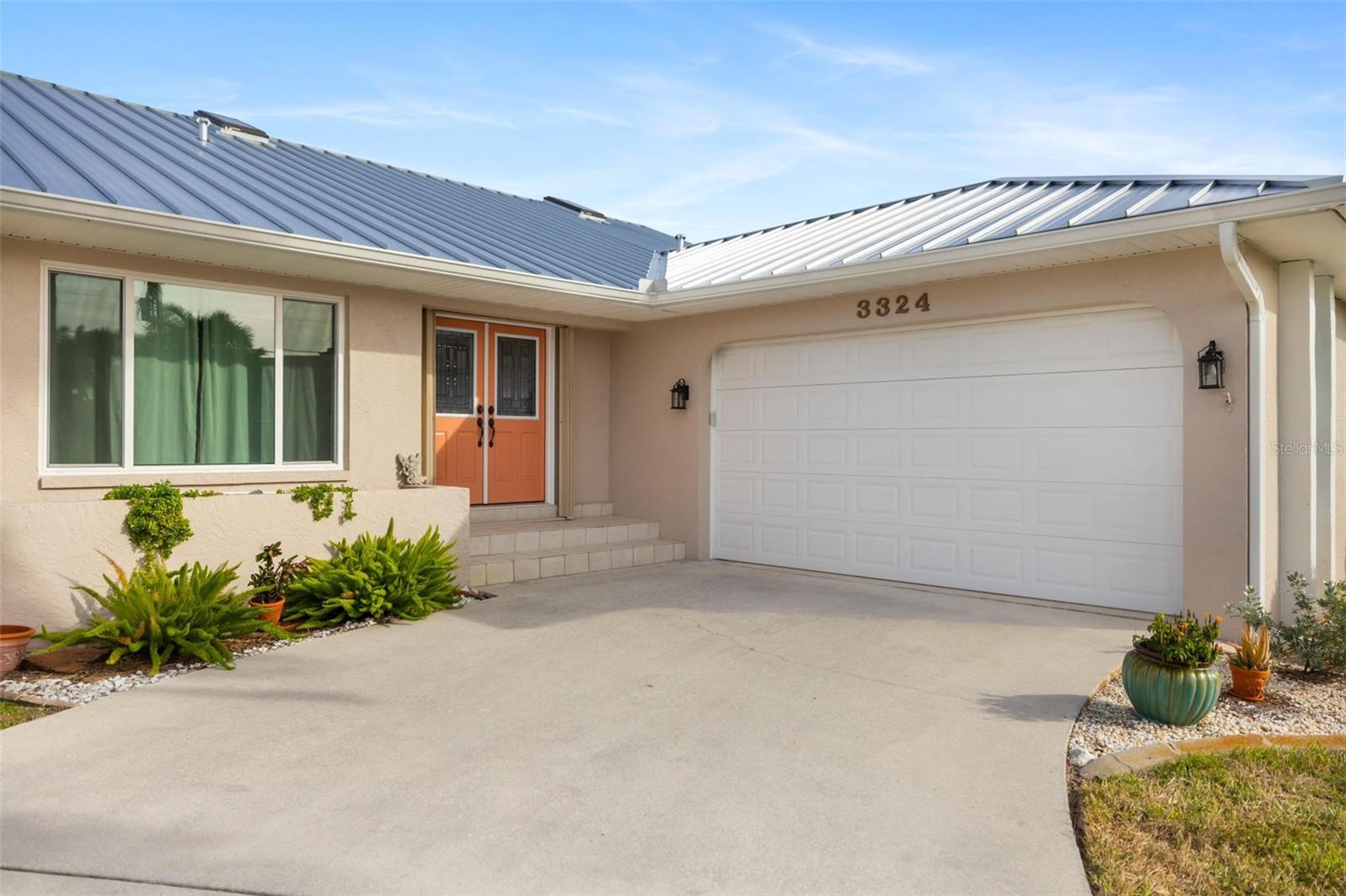 PUNTA GORDA ISLES SEC 12 - Residential