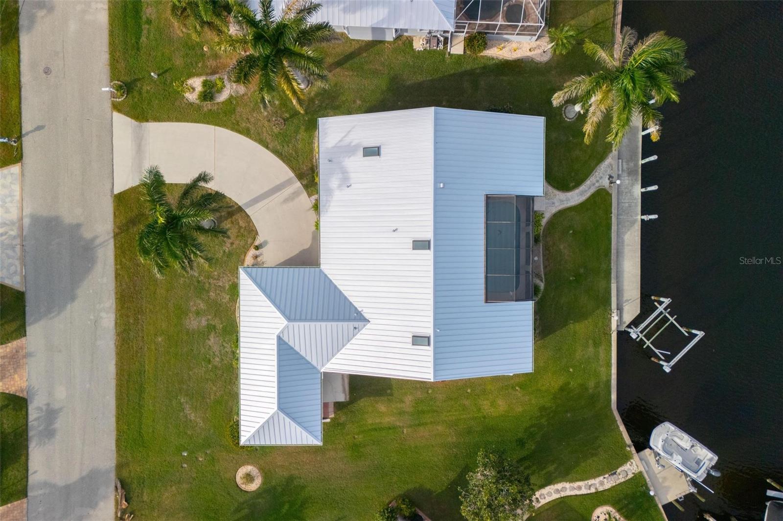 PUNTA GORDA ISLES SEC 12 - Residential