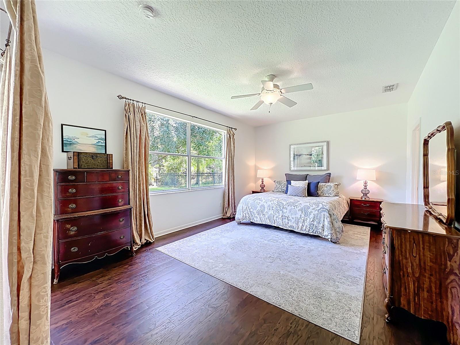 2274 FOLIAGE OAK TERRACE