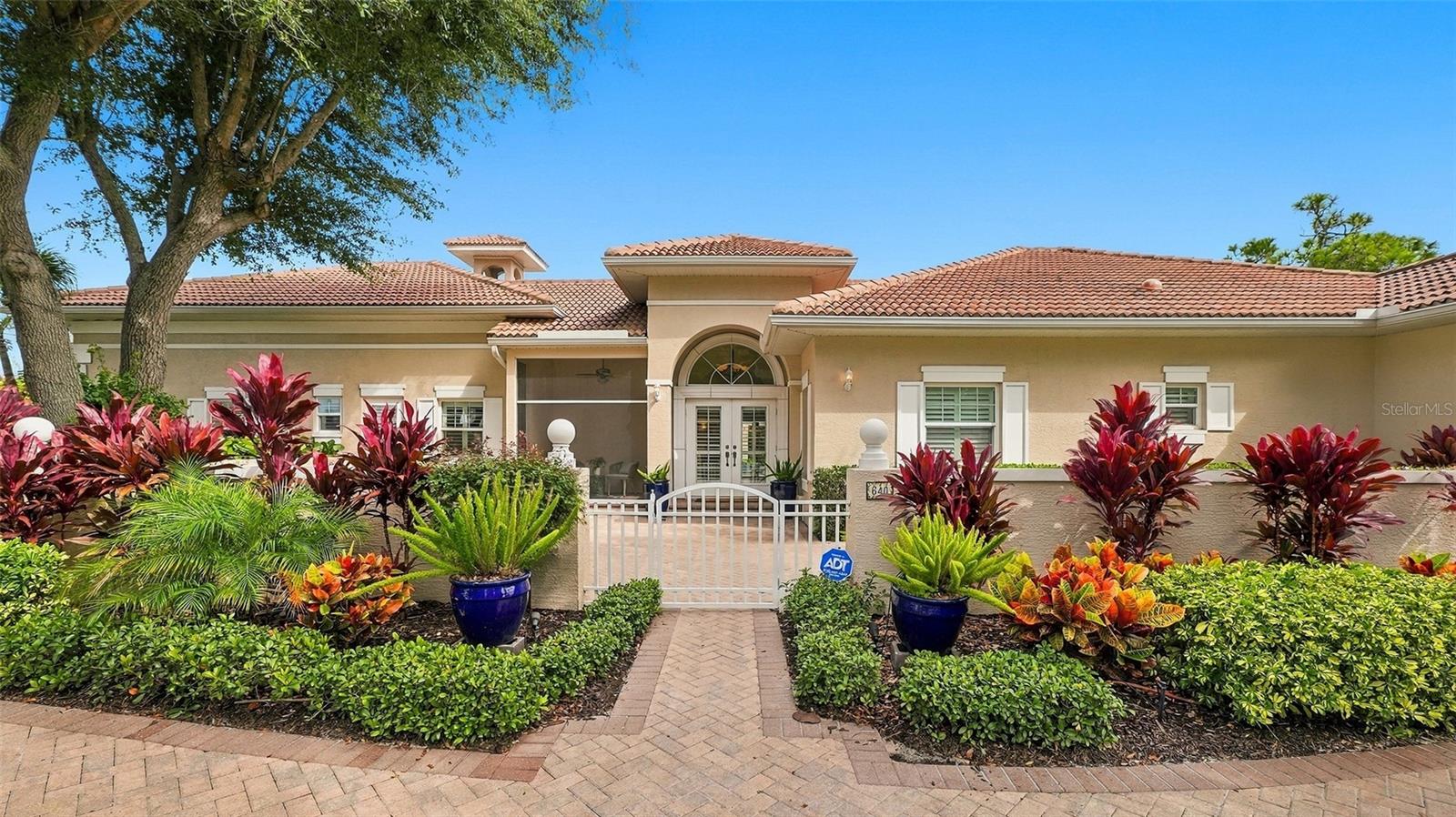 640 GRANADA AVENUE, VENICE, FL, 34285 2 640 GRANADA AVENUE