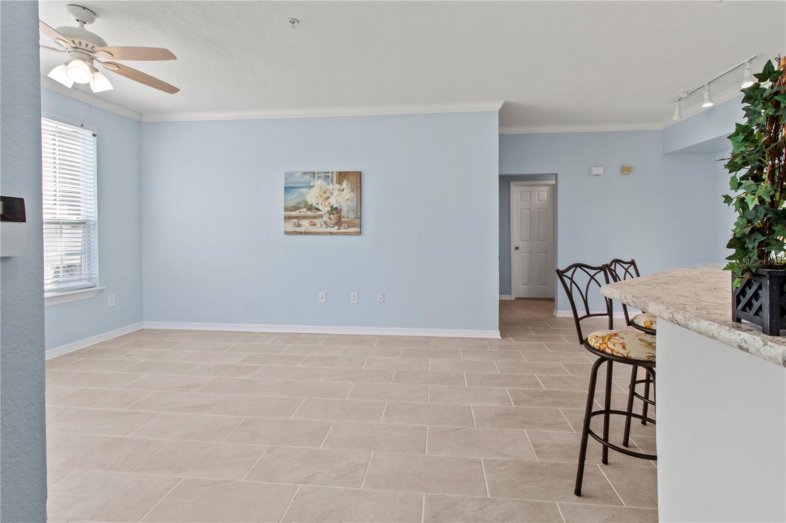 ADMIRALS WALK - Residential Lease