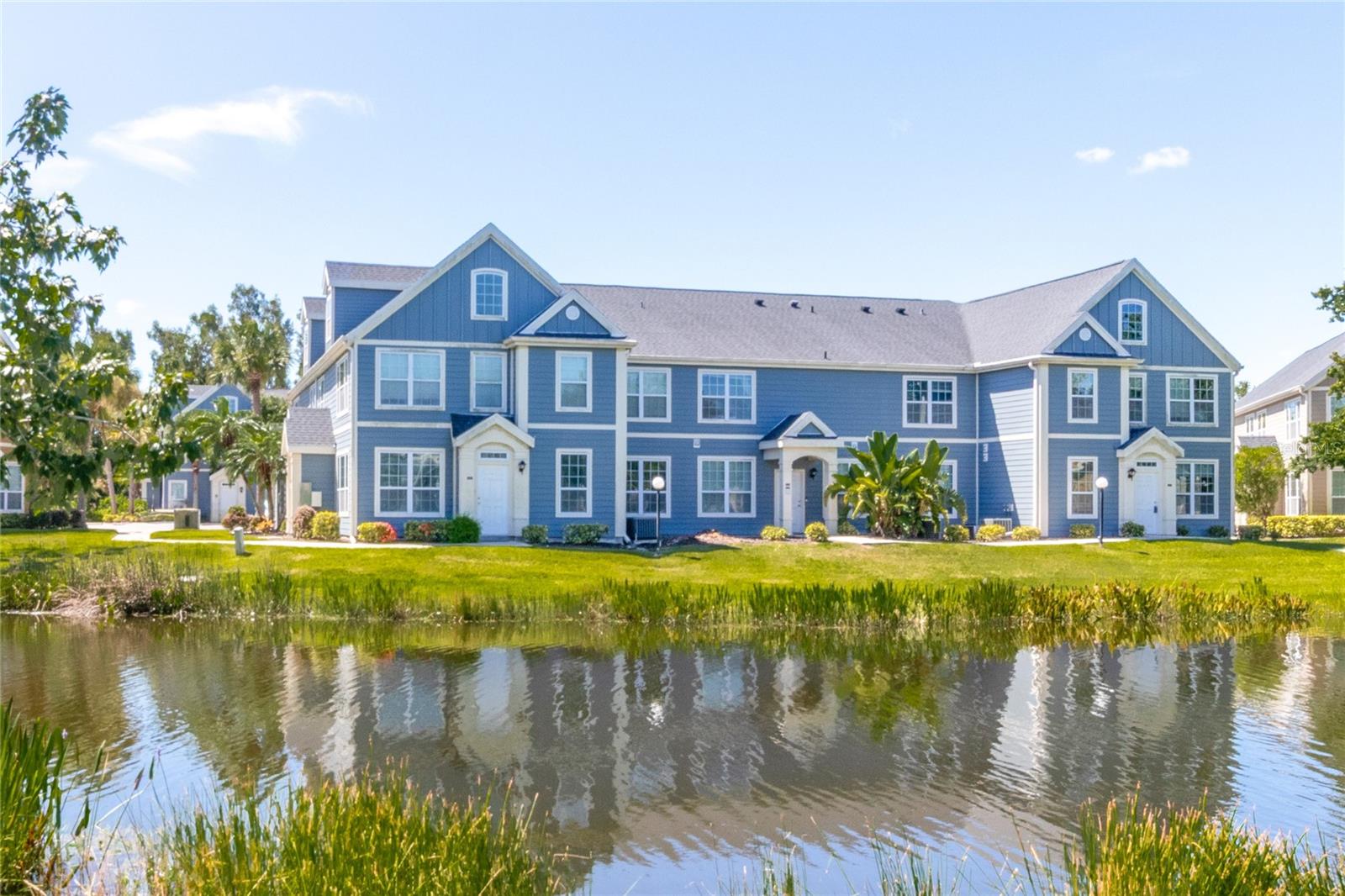 ADMIRALS WALK - Residential Lease