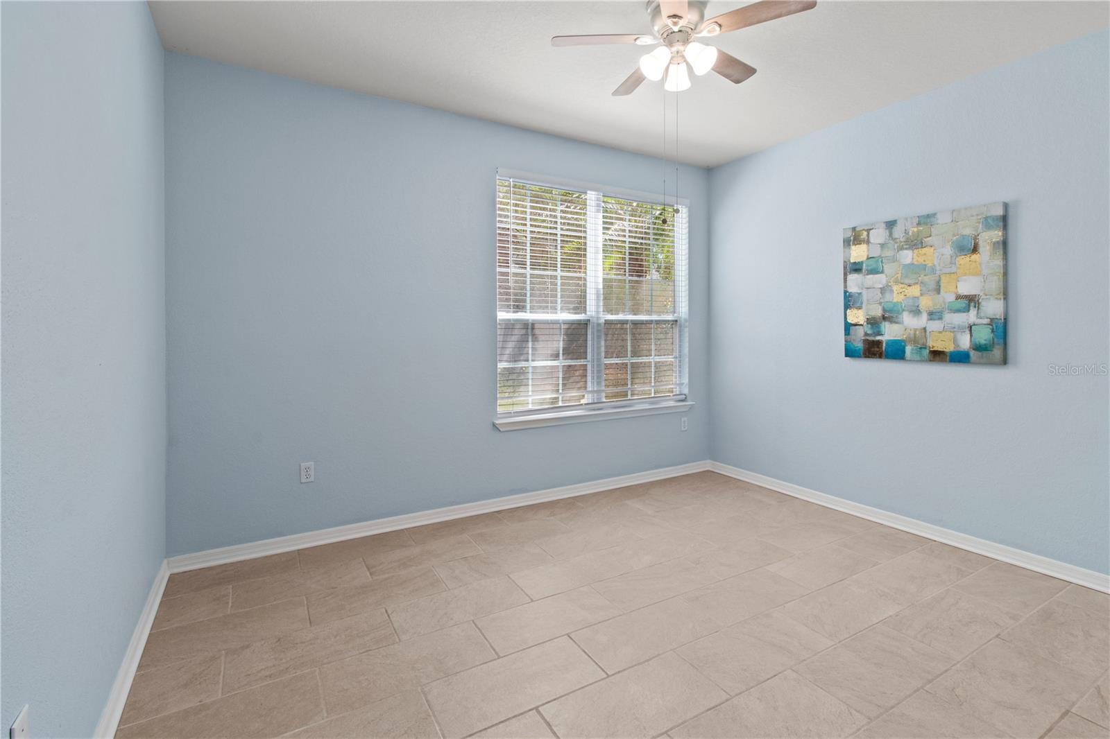 ADMIRALS WALK - Residential Lease