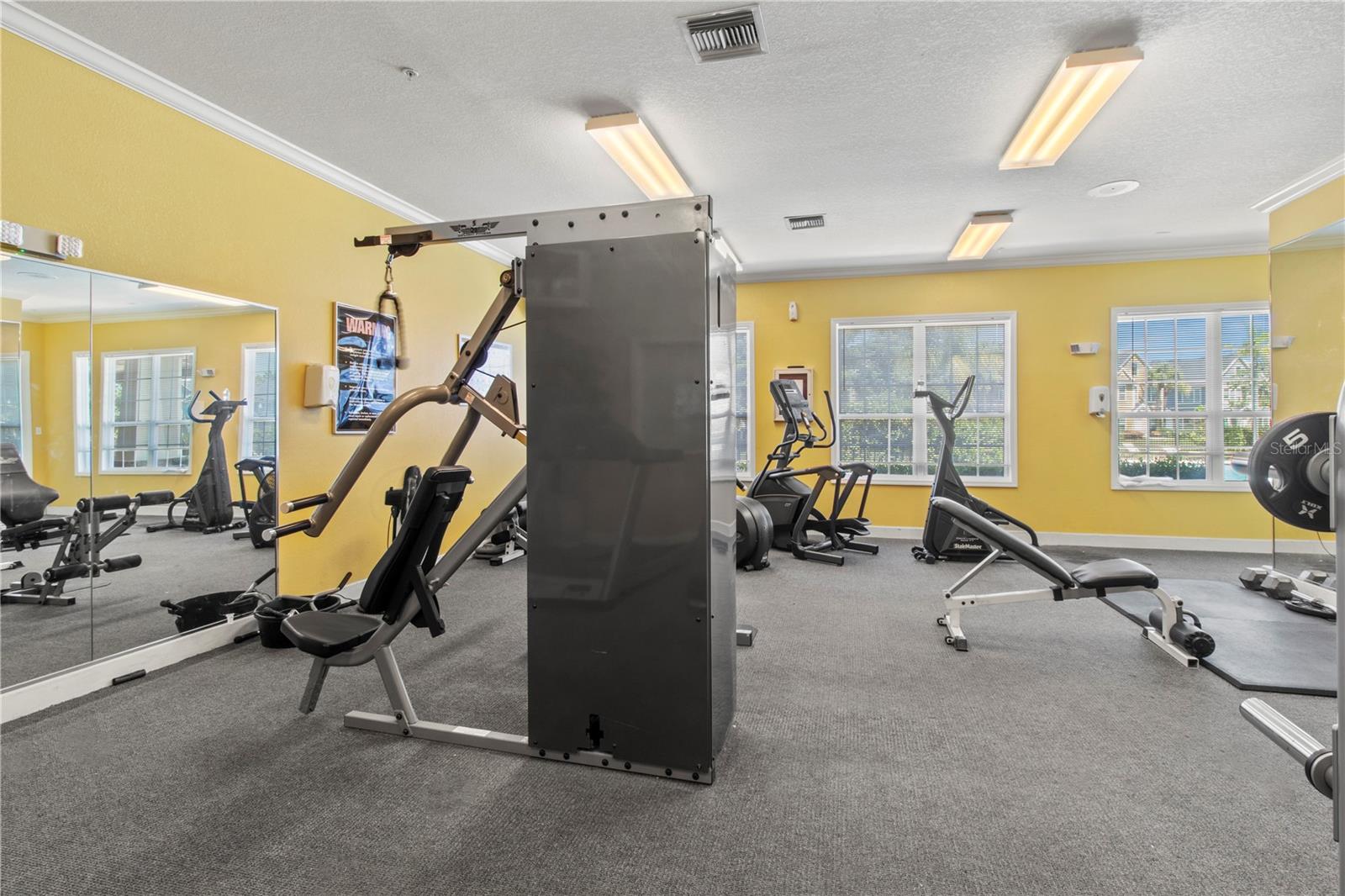 ADMIRALS WALK - Residential Lease