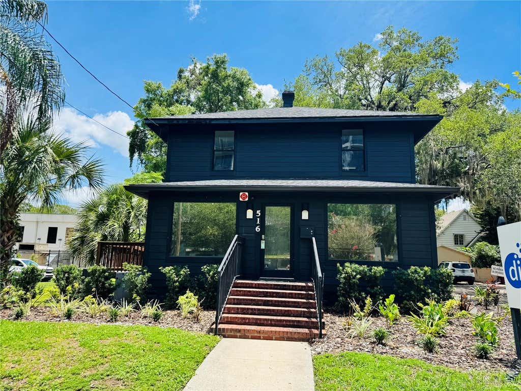 Photo of 516 E Jackson Street, Orlando, FL 32801 (MLS # O6413796)