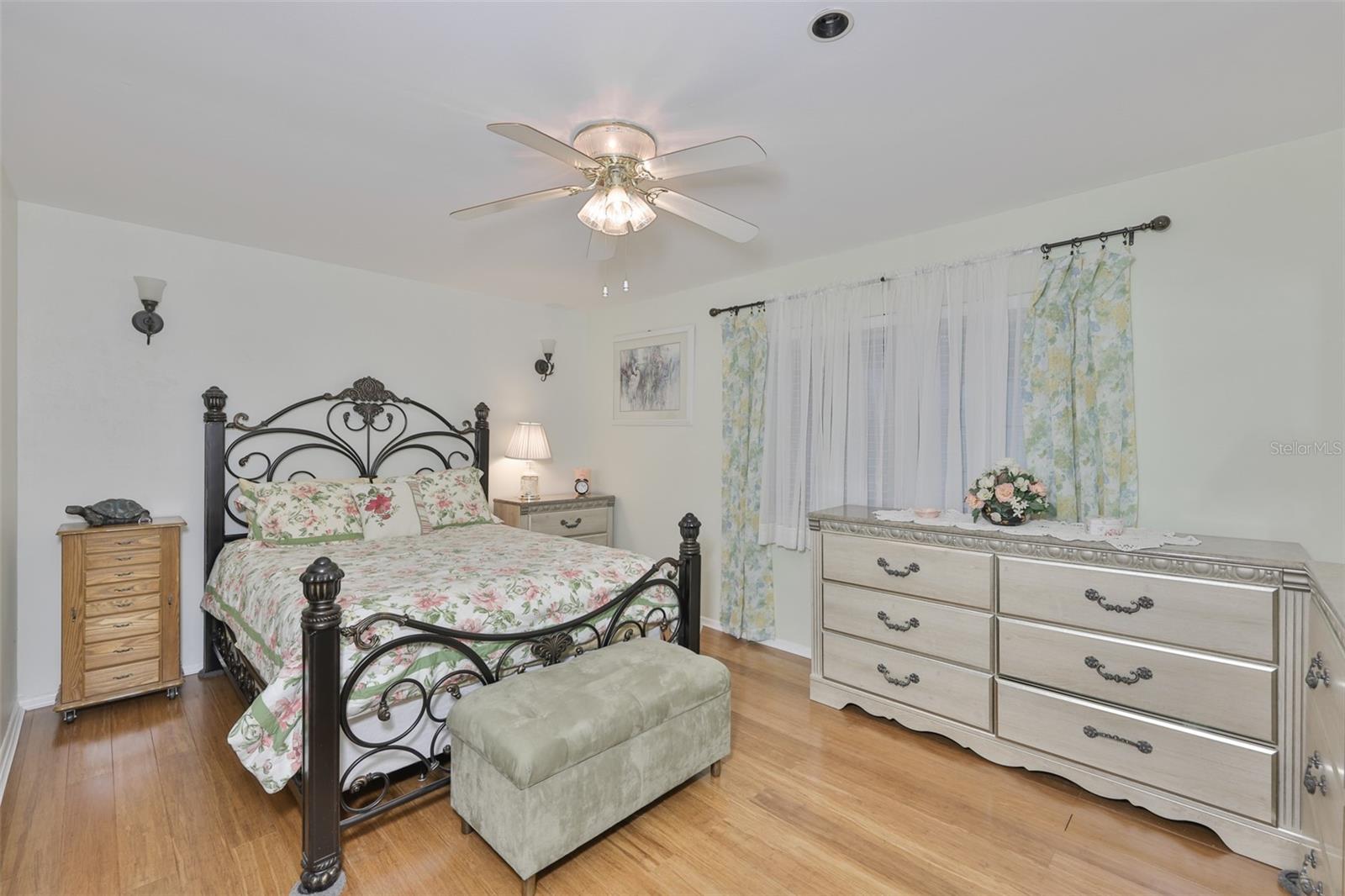 DEL WEBB SUN CITY FLR UNIT 0 - Residential