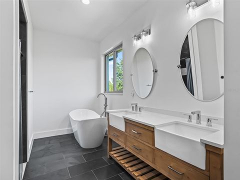 Tiny photo for 9209 W Highway 316, Reddick, FL 32686 (MLS # OM711504)