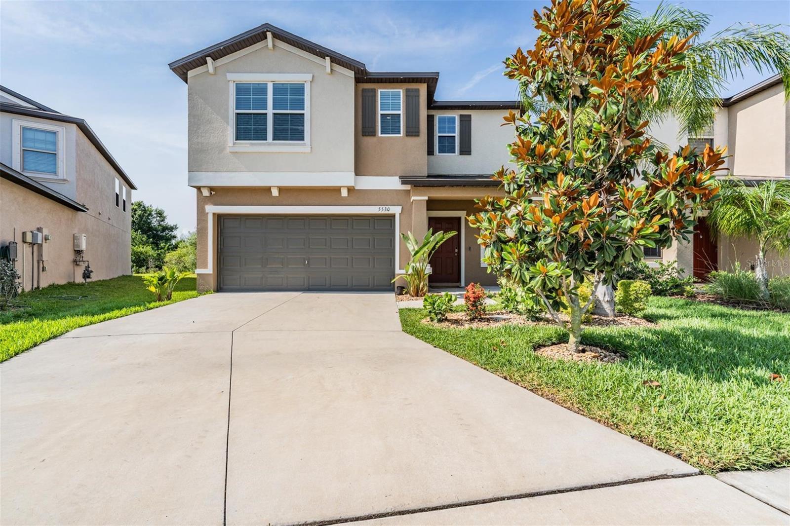 Don’t miss this exceptional rental opportunity in the Lynwood community of Apollo Beach! This expansive two-story home offers 6 bedrooms and 3 full bathrooms, and was just built in 2022. Solar panels already in place will make that electric bill a dream! The open-concept first floor is ideal for entertaining, featuring soaring high ceilings and a spacious great room that seamlessly flows into the formal dining area. The chef’s kitchen is the heart of the home, complete with stainless steel appliances, granite countertops, a center island with breakfast bar, and a walk-in pantry. A large sliding door leads to the backyard, bringing in plenty of natural light and enhancing the indoor-outdoor living experience. Conveniently located on the first floor is a private bedroom and full bathroom, perfect for guests or a home office setup. Upstairs, you’ll find a generous loft space and five additional bedrooms, including the luxurious primary suite. The primary bedroom features an ensuite bathroom with a dual-sink vanity, glass-enclosed shower, separate powder room, and a spacious walk-in closet. Located between Tampa and Sarasota, Apollo Beach offers a central location for work and play. As a resident of Lynwood, you’ll enjoy access to resort-style amenities including a sparkling swimming pool with cabanas and lounge area, a clubhouse, and a community playground. This is your chance to live in one of Apollo Beach’s premier communities, schedule your tour today!