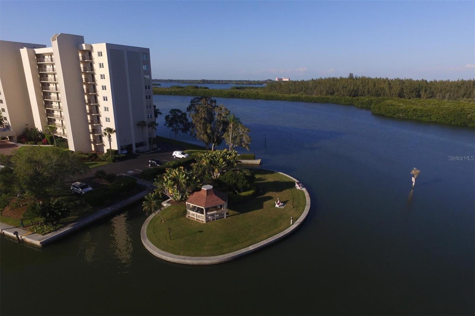 POINTE ON MIDNIGHT PASS - Residential Lease
