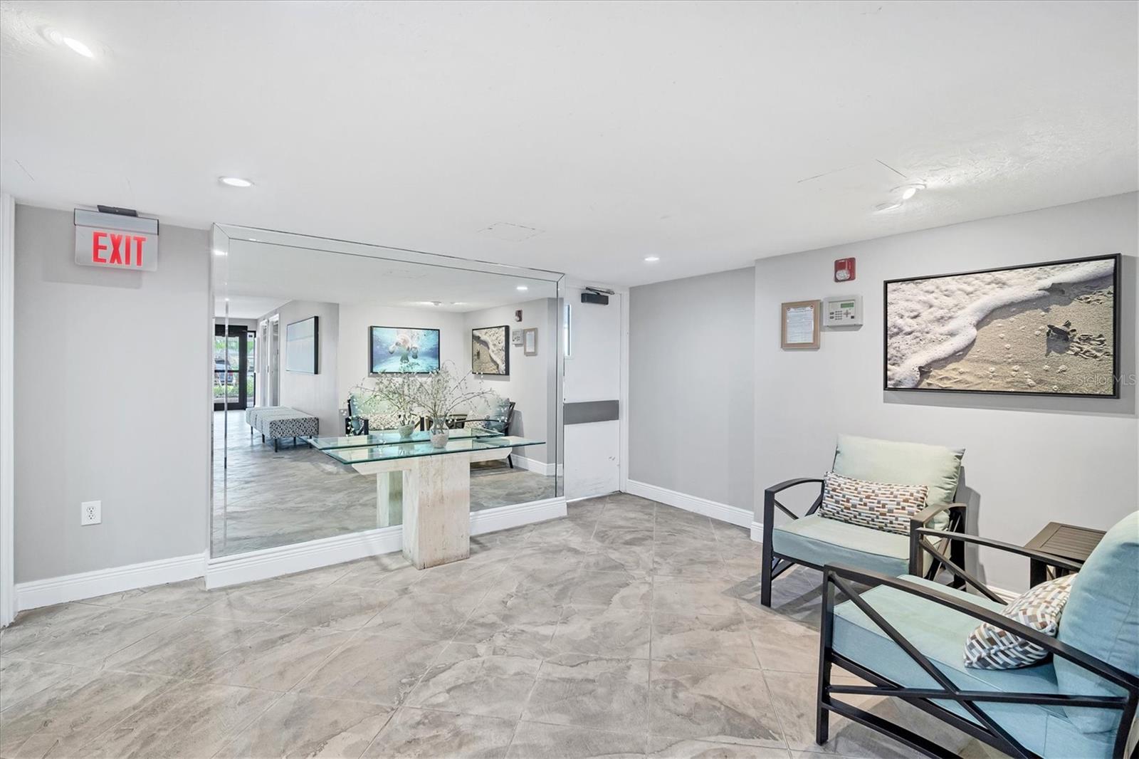POINTE ON MIDNIGHT PASS - Residential Lease