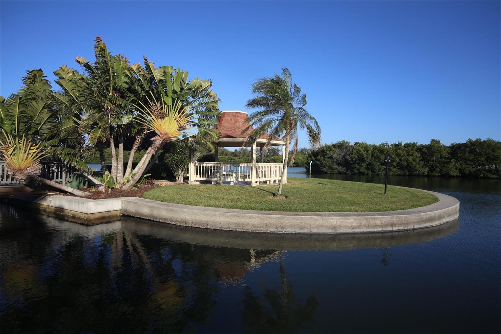 POINTE ON MIDNIGHT PASS - Residential Lease