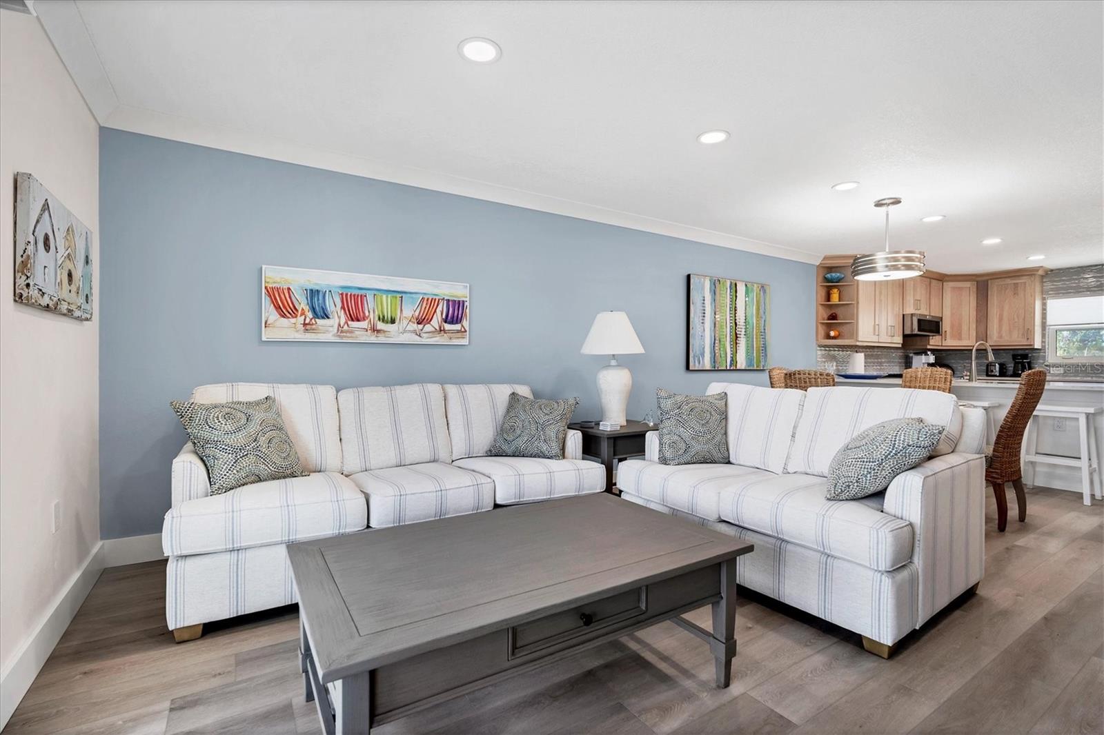 POINTE ON MIDNIGHT PASS - Residential Lease