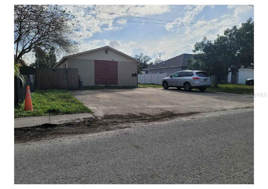 PINELLAS PARK - Residential Income