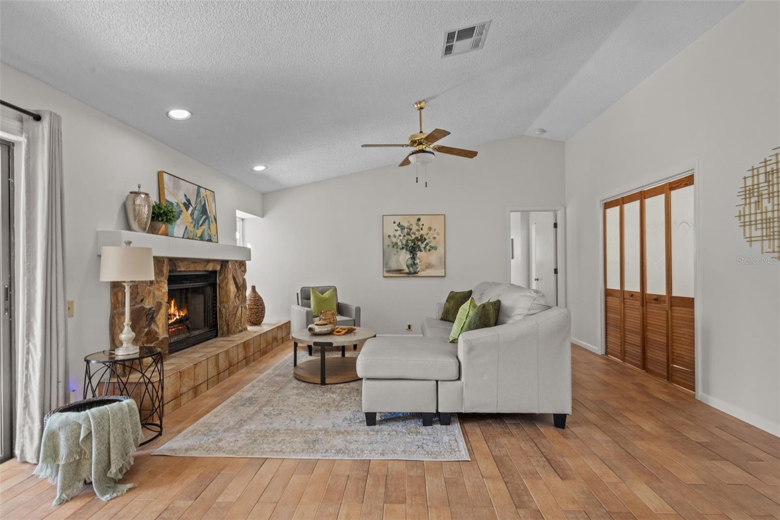 NORTH BAY HILLS FIRST ADD UNIT TWO - Residential