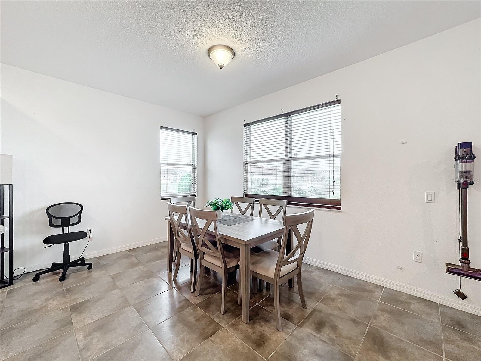 2821 RIALTO COURT