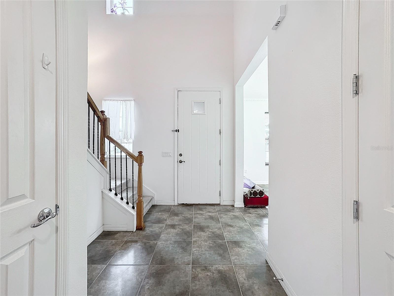 2821 RIALTO COURT