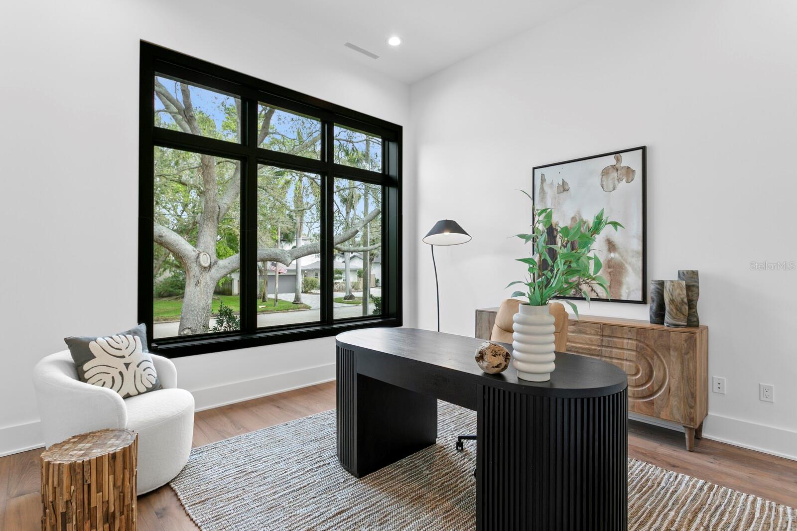 SNELL ISLE BRIGHTBAY - Residential