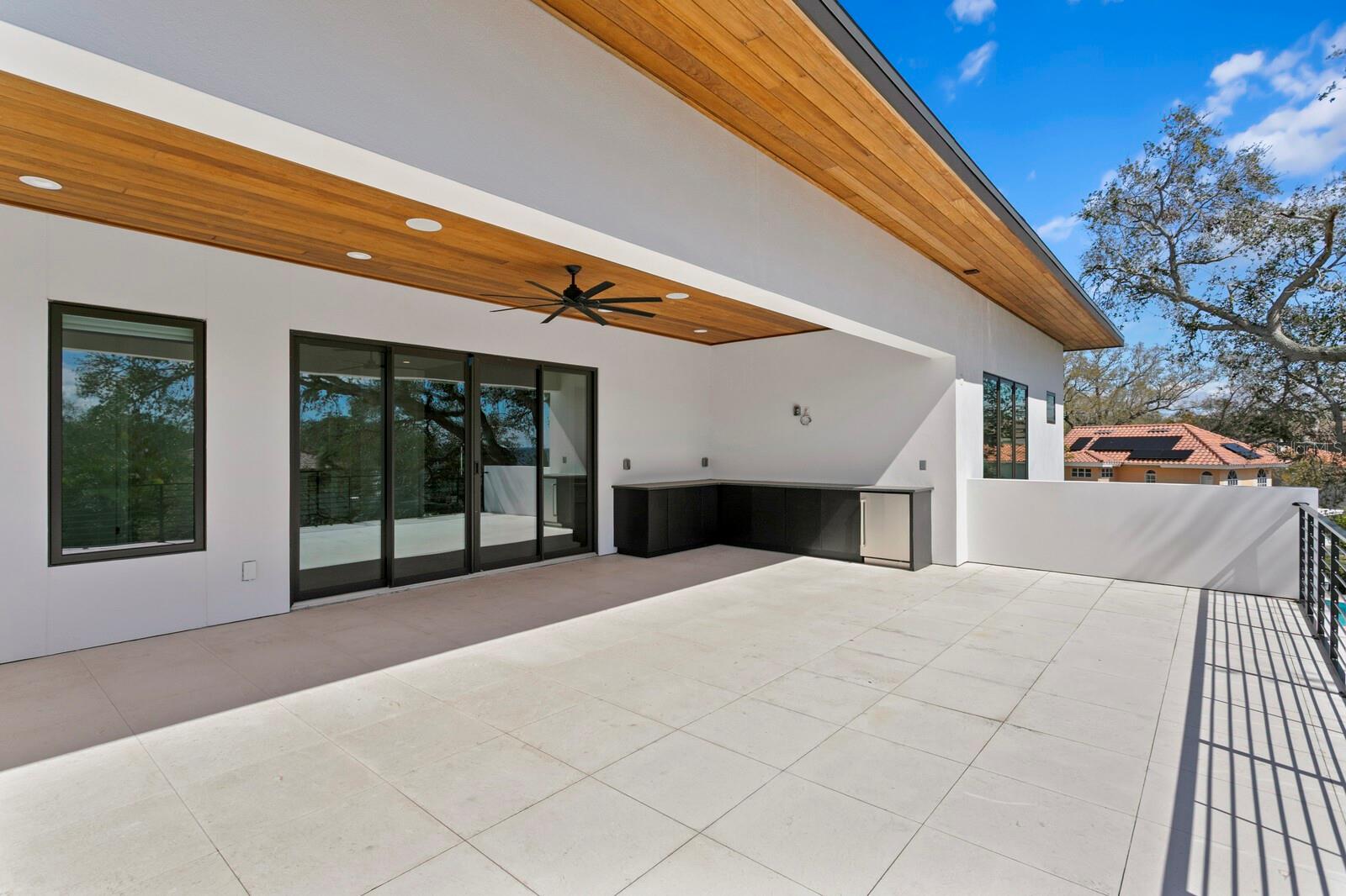 SNELL ISLE BRIGHTBAY - Residential