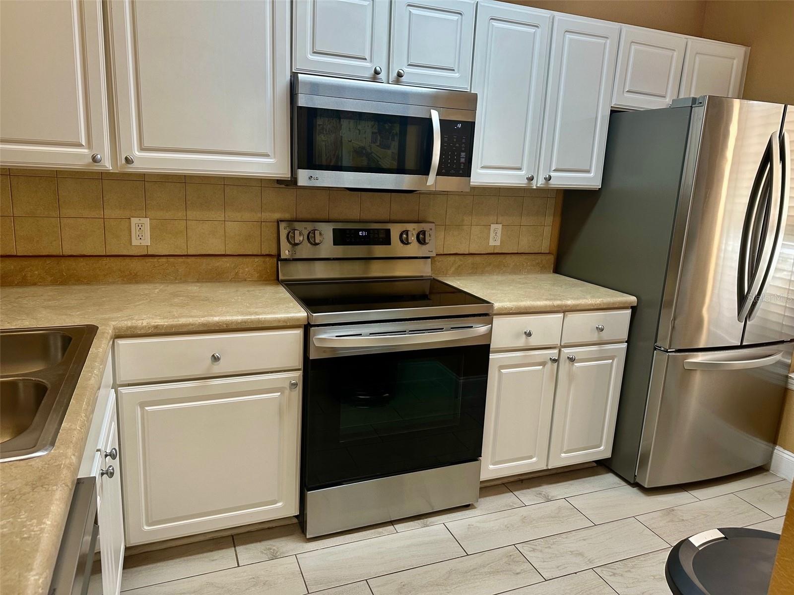 MAGNOLIA PLACE TWNHMS - Residential Lease