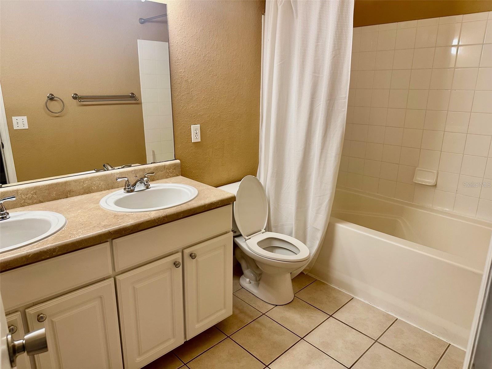 MAGNOLIA PLACE TWNHMS - Residential Lease