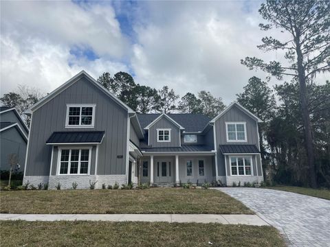 A home in BROOKSVILLE