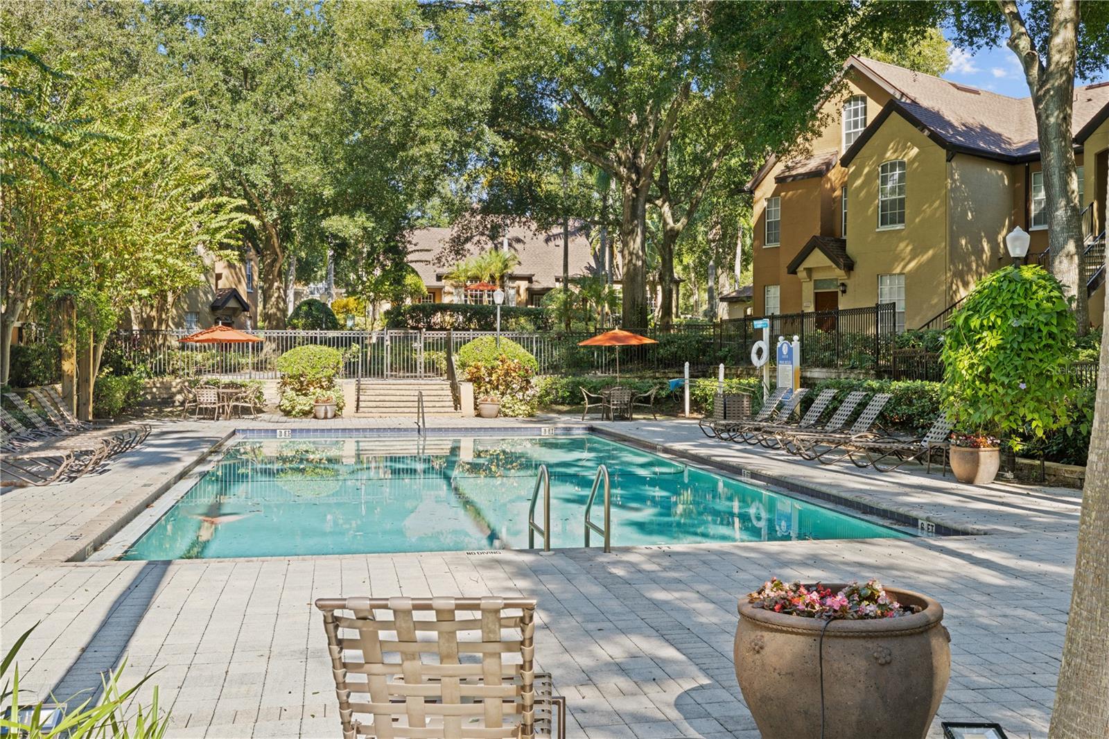 AZUR/METROWEST - Residential