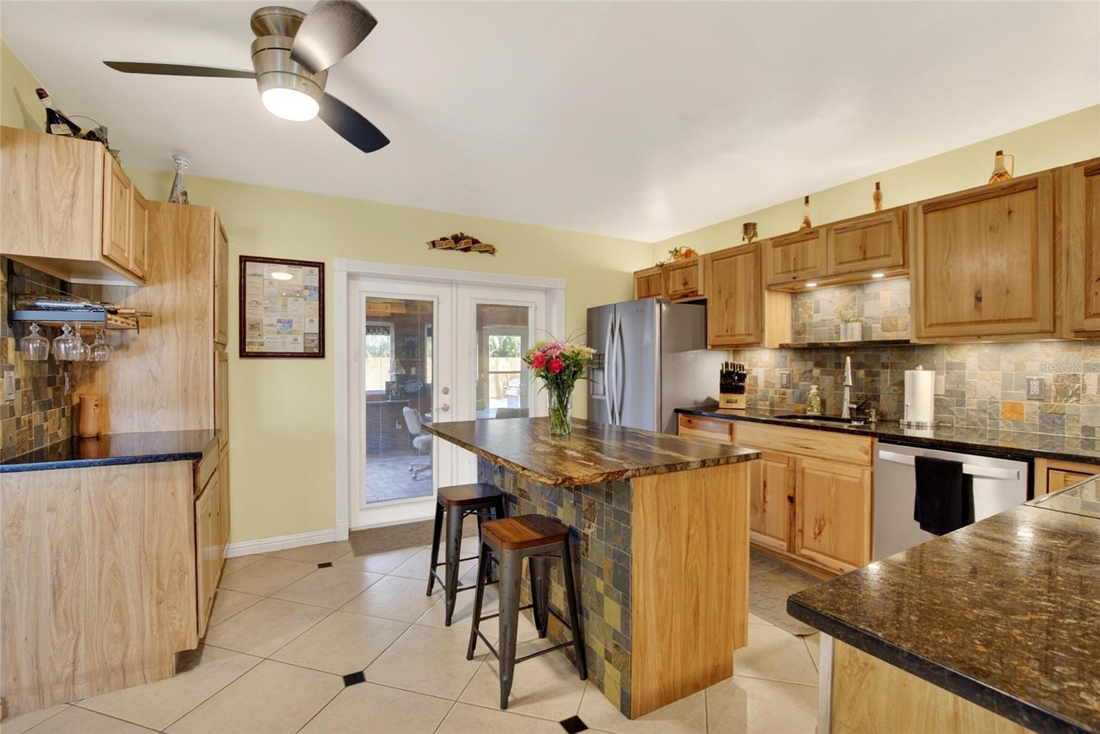 SIRMONS ESTATES - Residential