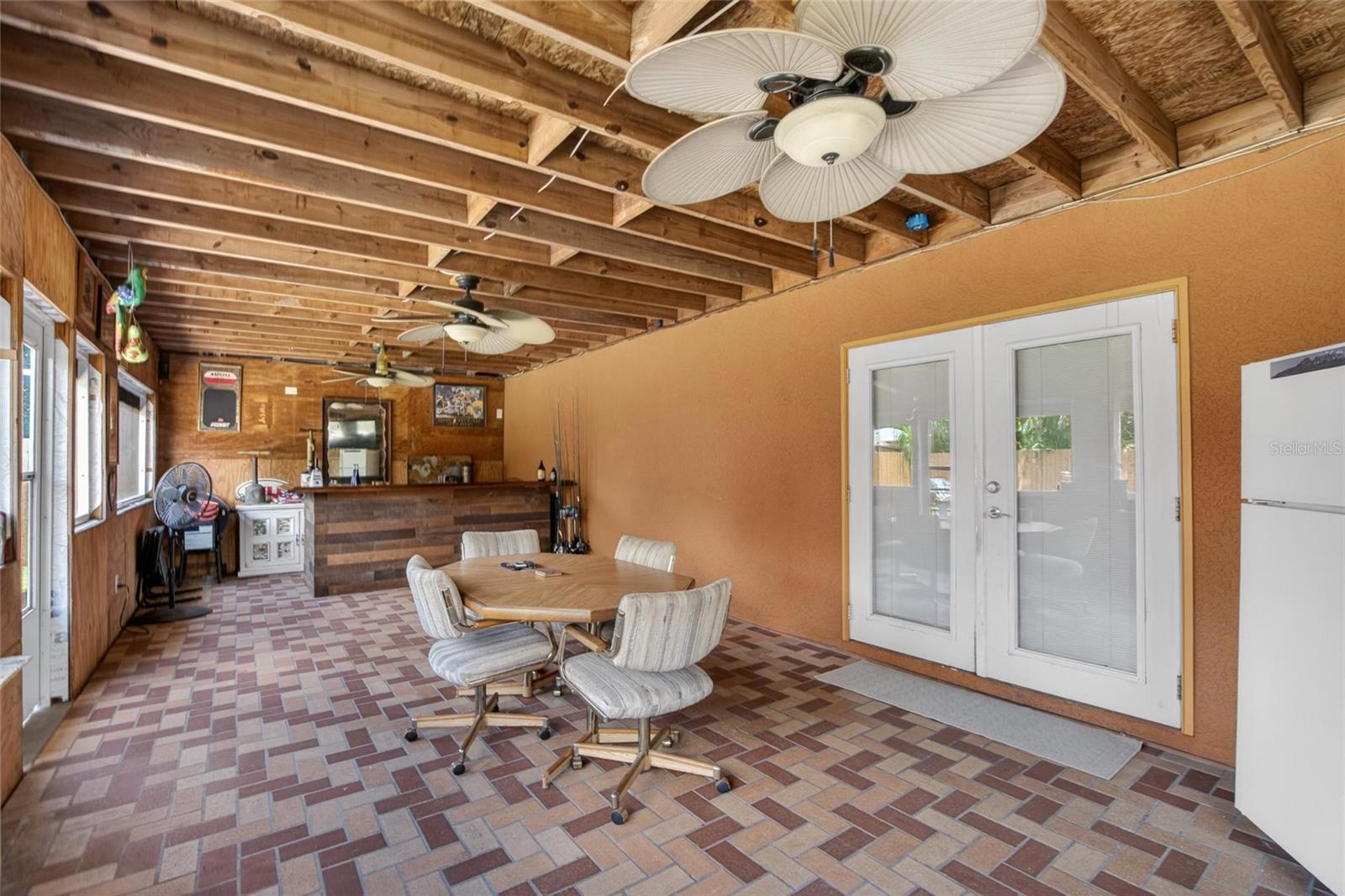 SIRMONS ESTATES - Residential