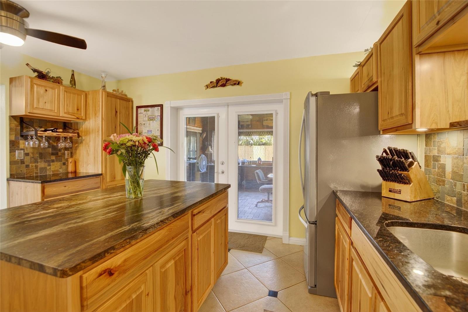 SIRMONS ESTATES - Residential