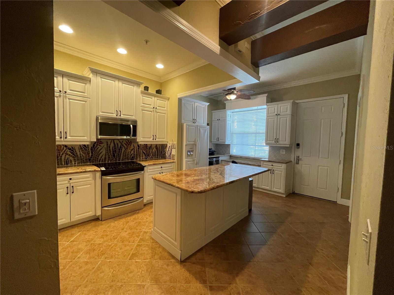 CALIENTE APTS CONDO - Residential