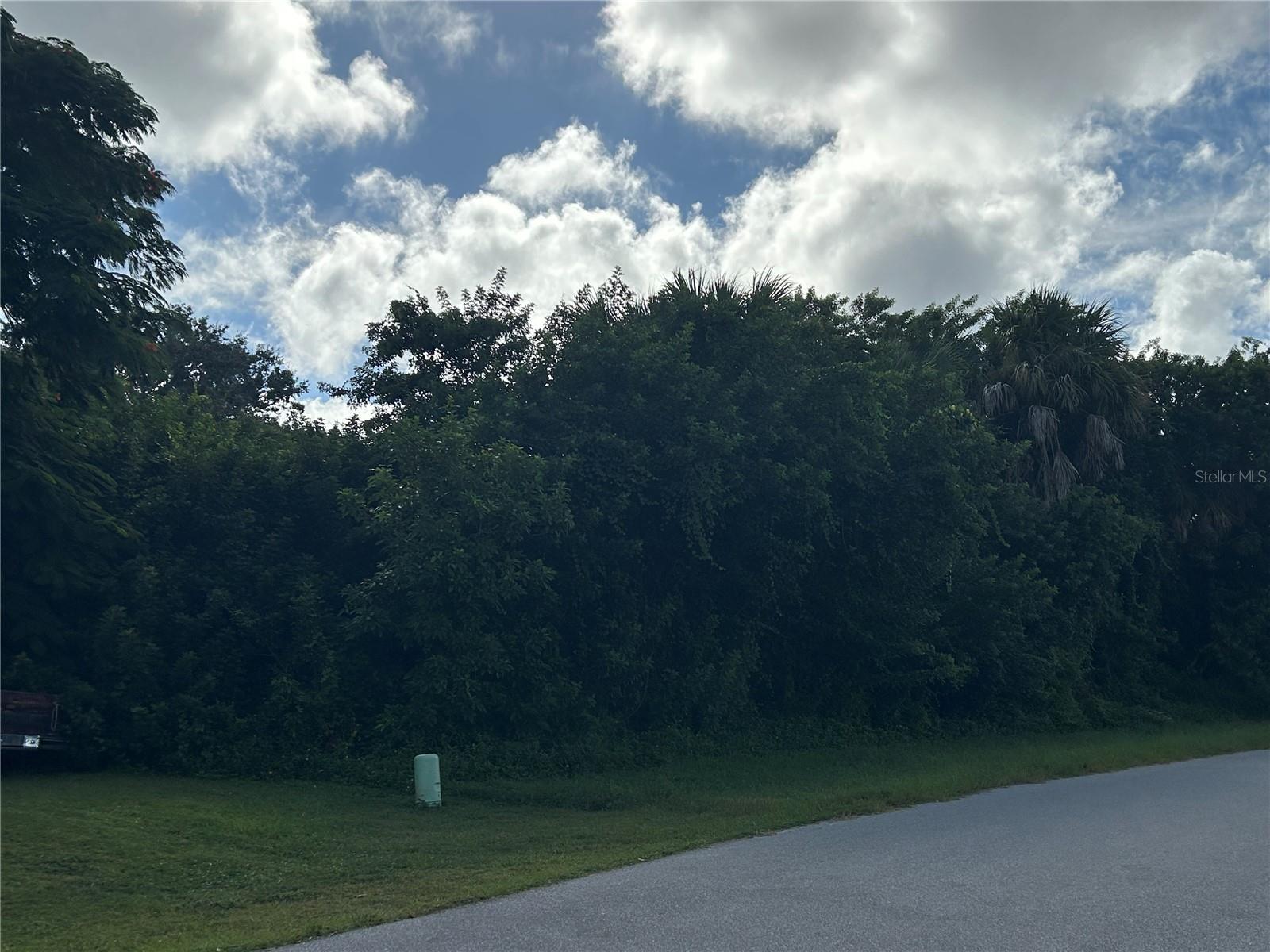 PORT CHARLOTTE SEC 051 - Land