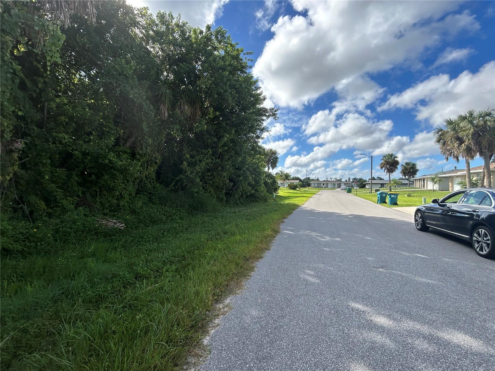 PORT CHARLOTTE SEC 051 - Land